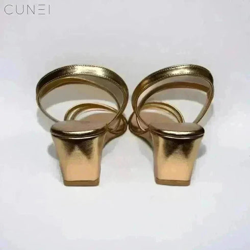 Womens Golden Glitter Wedges